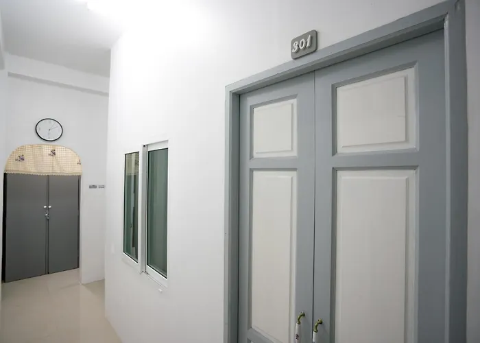 Хостел Dhub Donmueng *